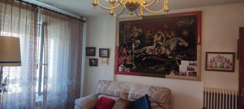 Piso de 89 m<sup style='color: #fff;'>2</sup> con 3 habitaciones y 1 baños en Dr. Fleming.